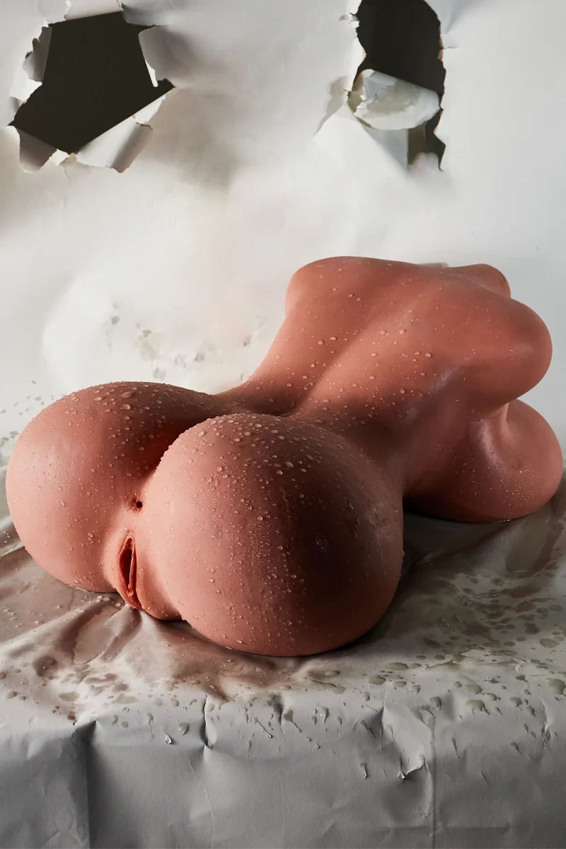 Alinda: 57.32LB Huge Gel Breasts Round Butt Sex Torso For Men